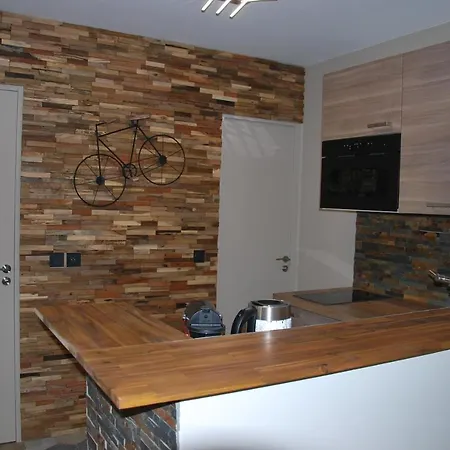 New Salon Apartment